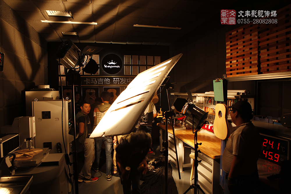 企业宣传片拍摄中的镜头运动技巧